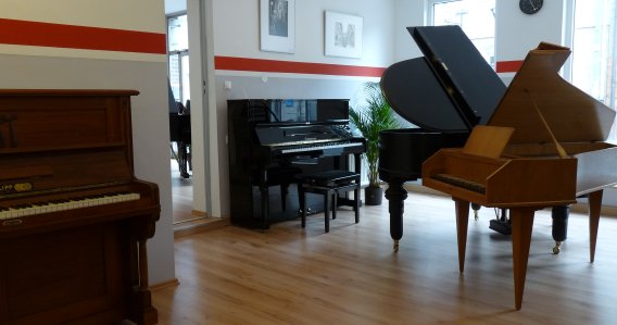 Laden von Piano Leisse mit Klavieren und Flügeln